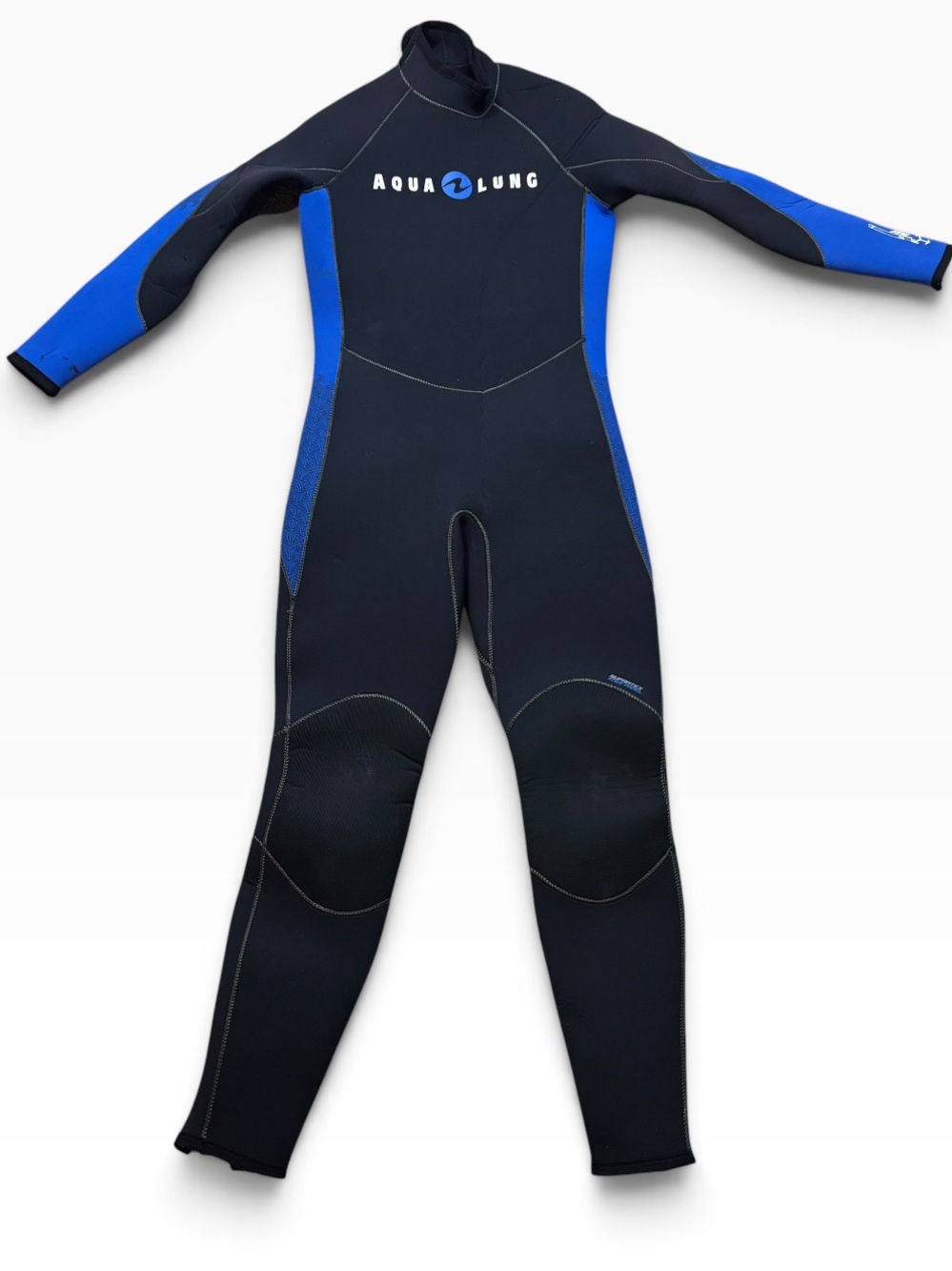 Men’s Aqualung Brand 7MM Long Sleeve Wetsuit Size Medium/Large